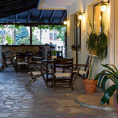 Nepheli Apartments And Studios Paralía Екстериор снимка